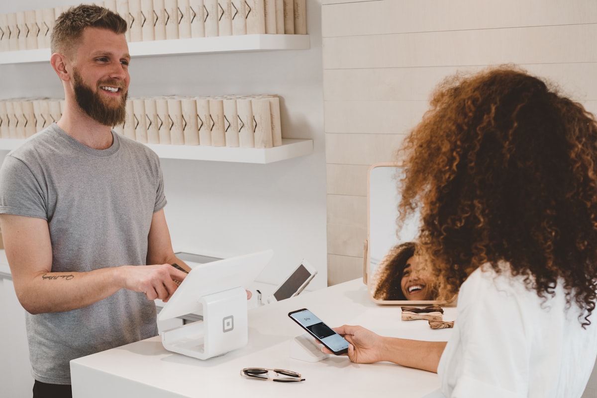 Connected Packaging: QR Codes and Transparency in Food